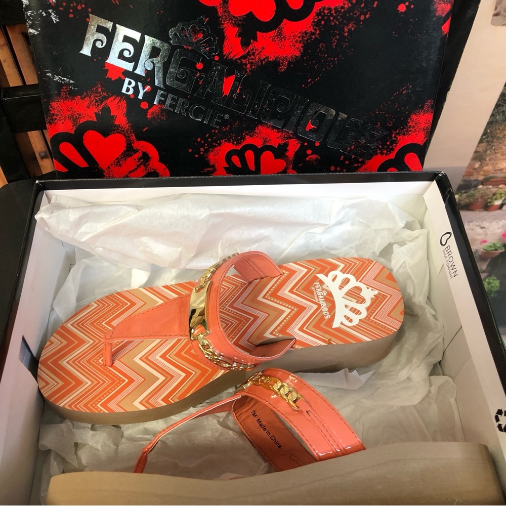 Fergalicious by Fergie Shoes Pink, Gold and White Chevron Pattern Sandals
